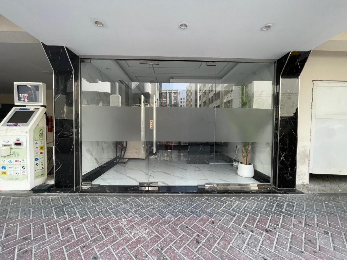Yoi Pod Hostel - Deira Дубай Екстериор снимка